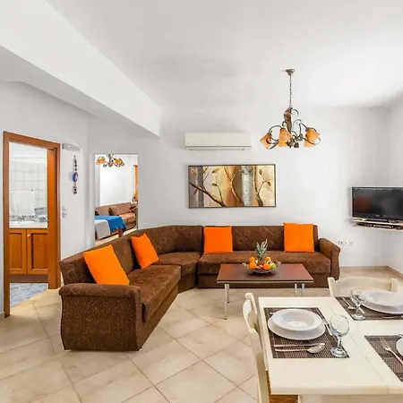 Villa Indigo Blue